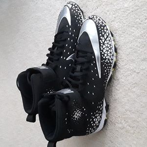 Nike high top cleats